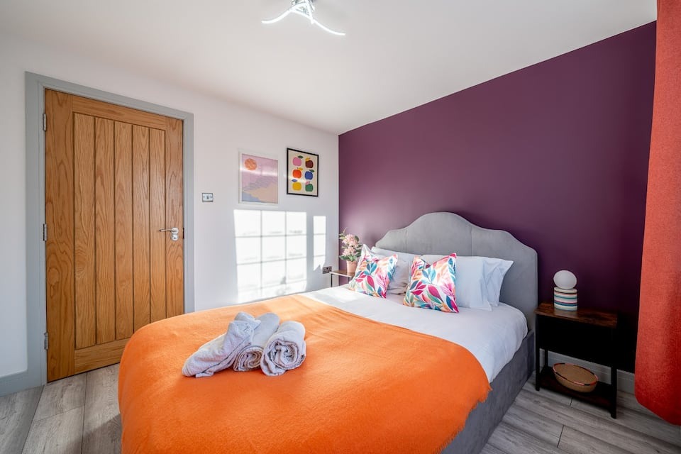 6-bed contractor house in Heald Green (SK) photo 9