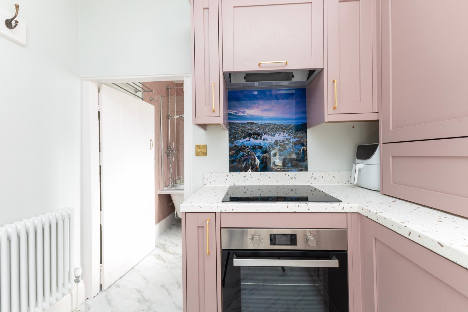 2-bed contractor house in Bognor Regis (PO) photo 11