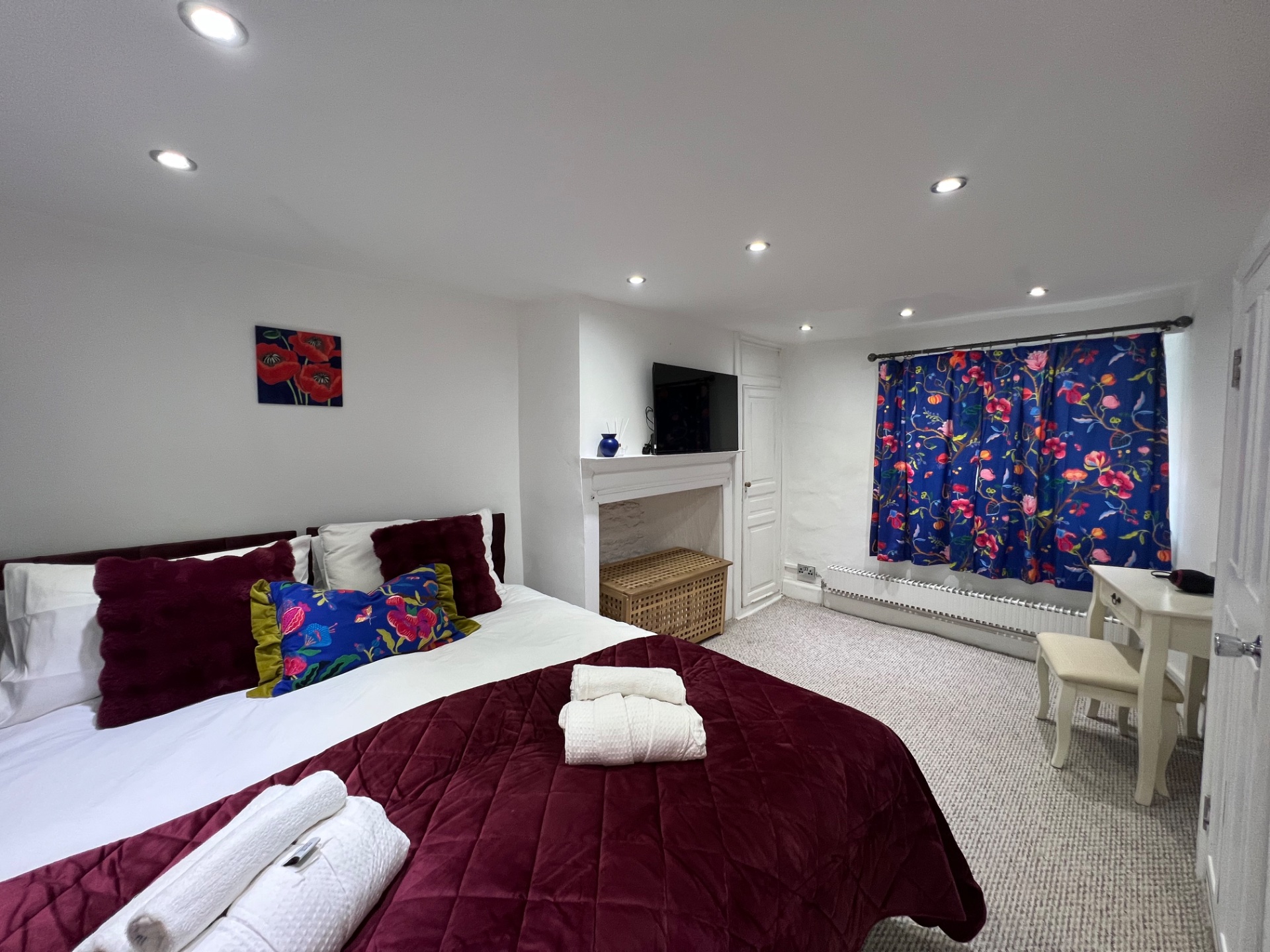 4-bed contractor house in Tetbury  (GL) photo 4