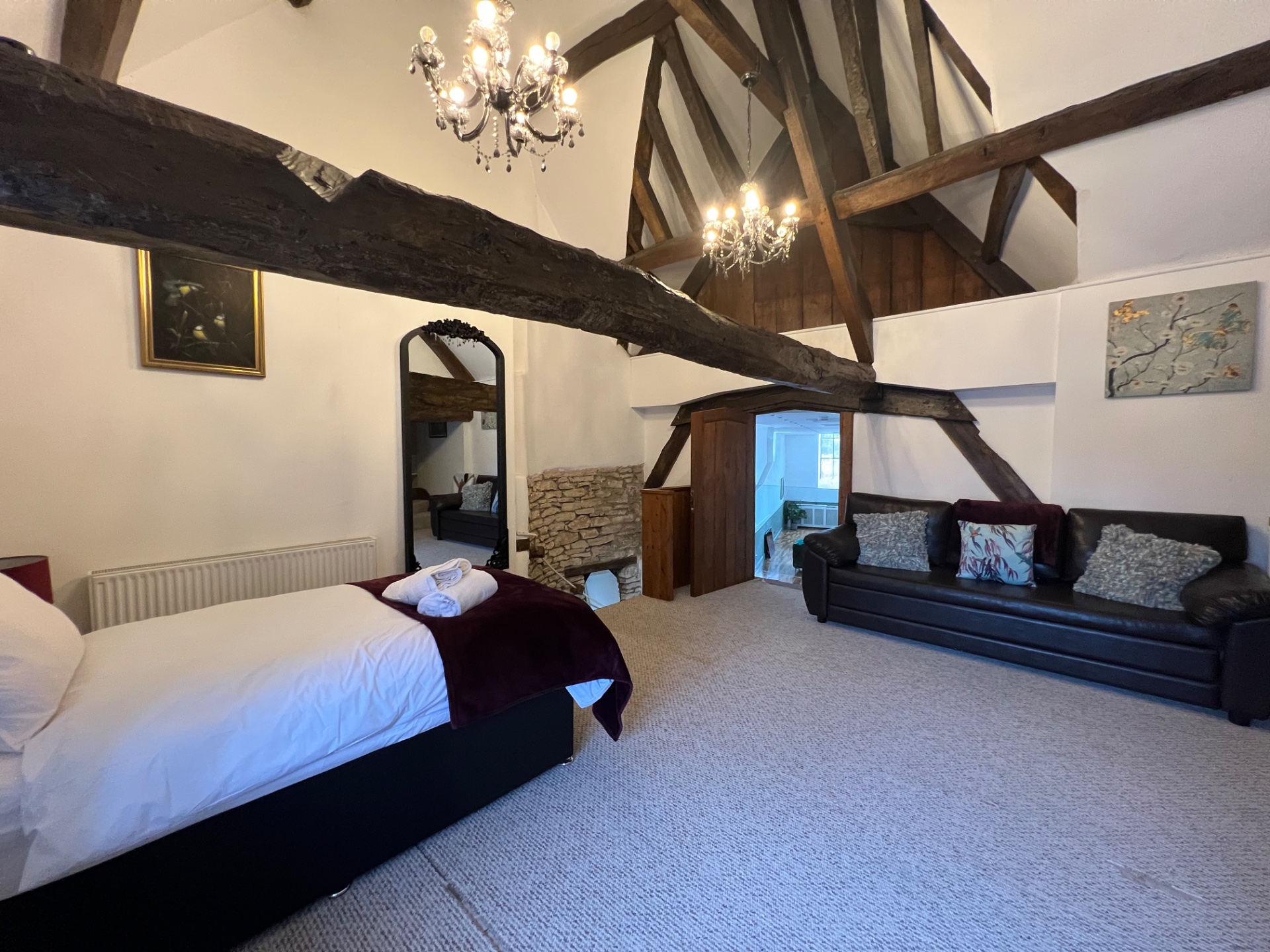 4-bed contractor house in Tetbury  (GL) photo 7