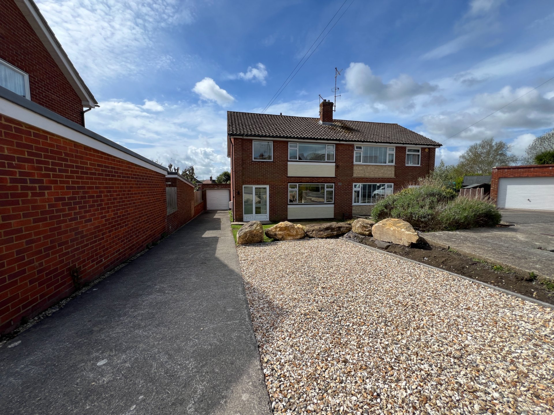 3-bed contractor house in Yeovil (BA) photo 10