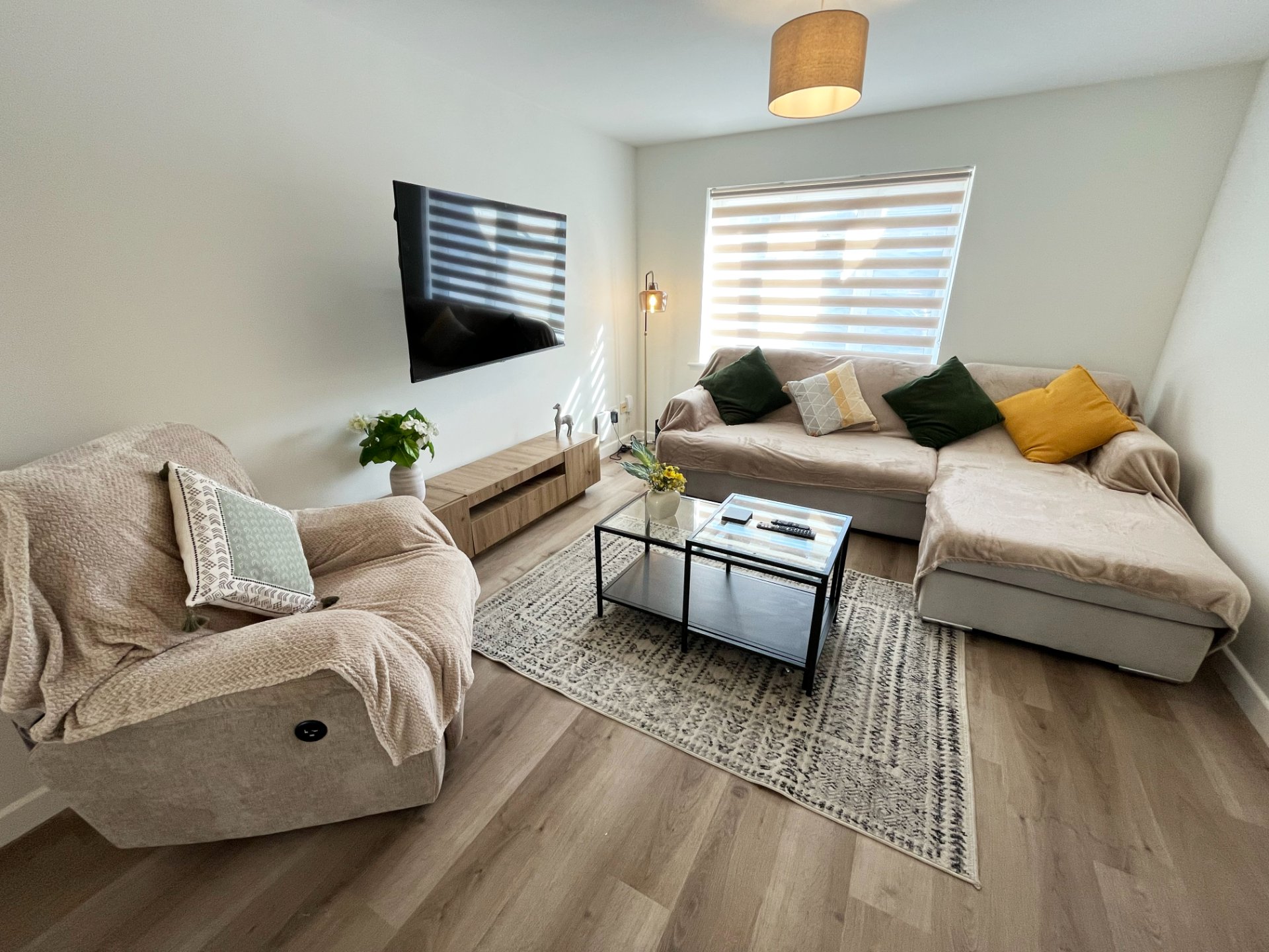 3-bed contractor house in Yeovil (BA) photo 6