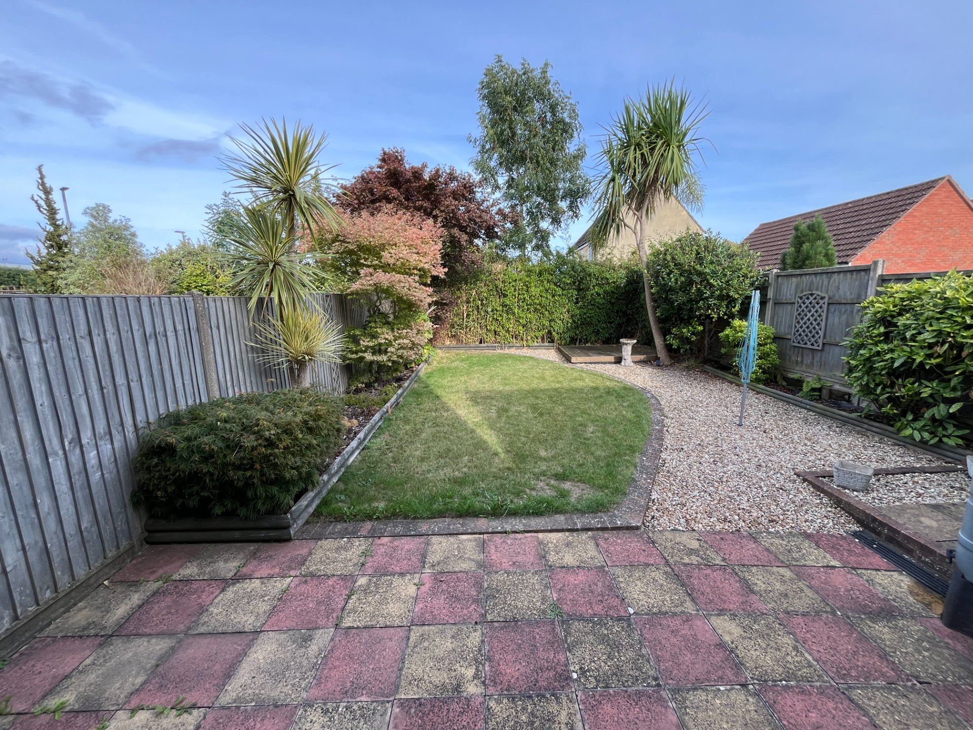 2-bed contractor house in Yeovil (BA) photo 11