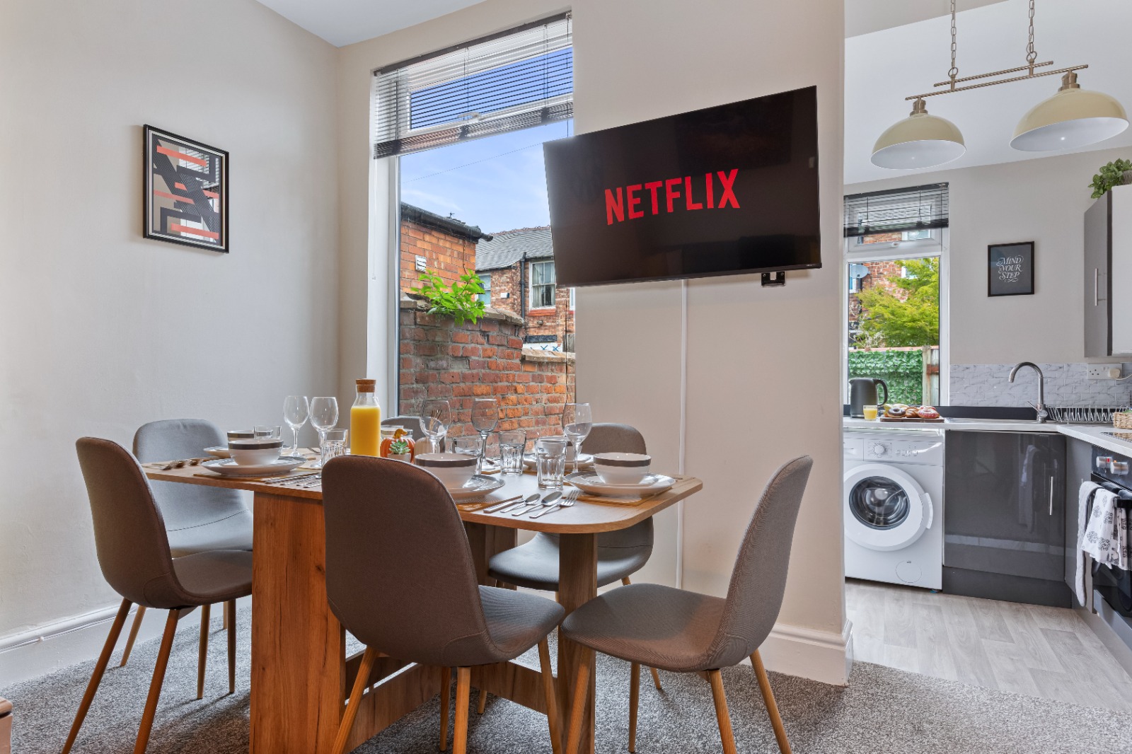 3-bed contractor house in Manchester (M) photo 6