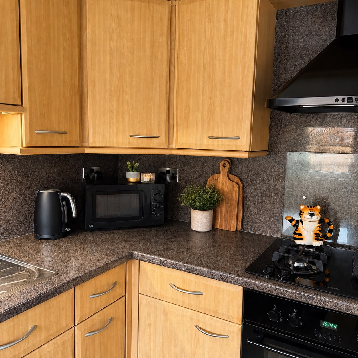 3-bed contractor house in Durham (TS) photo 10