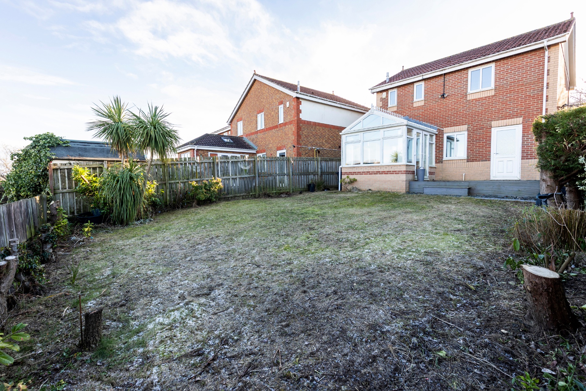 3-bed contractor house in Bearpark (DH) photo 6