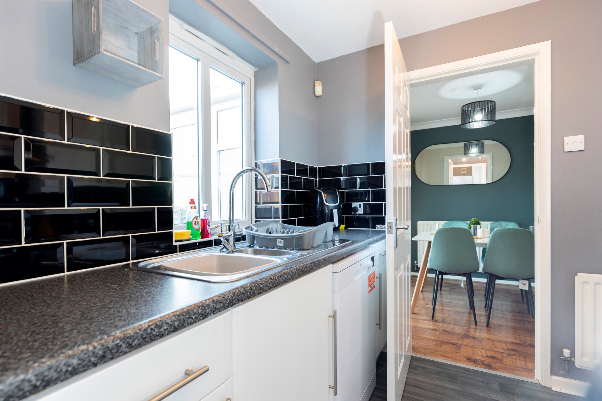 3-bed contractor house in Bearpark (DH) photo 7