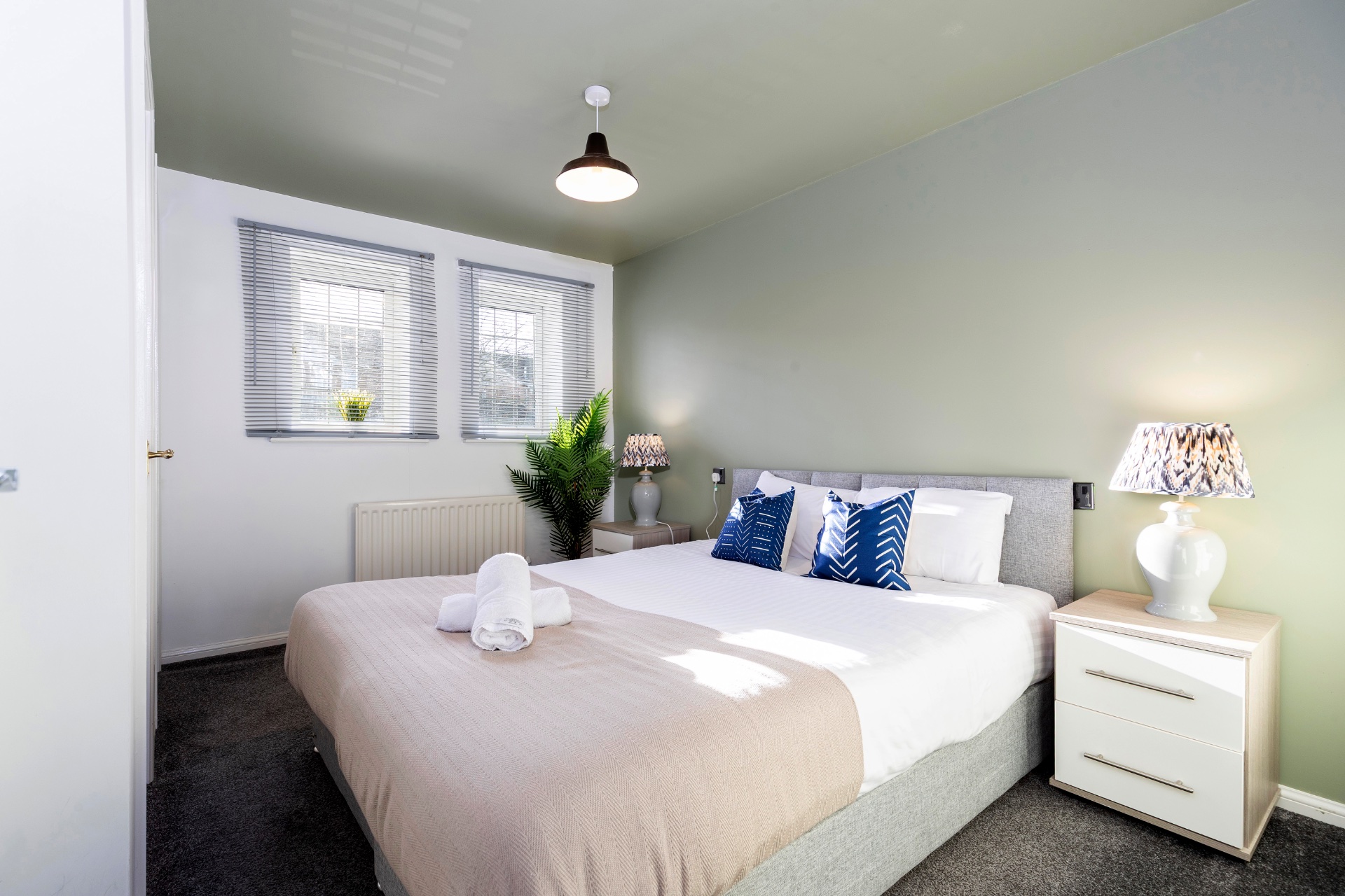 3-bed contractor house in Bearpark (DH) photo 11