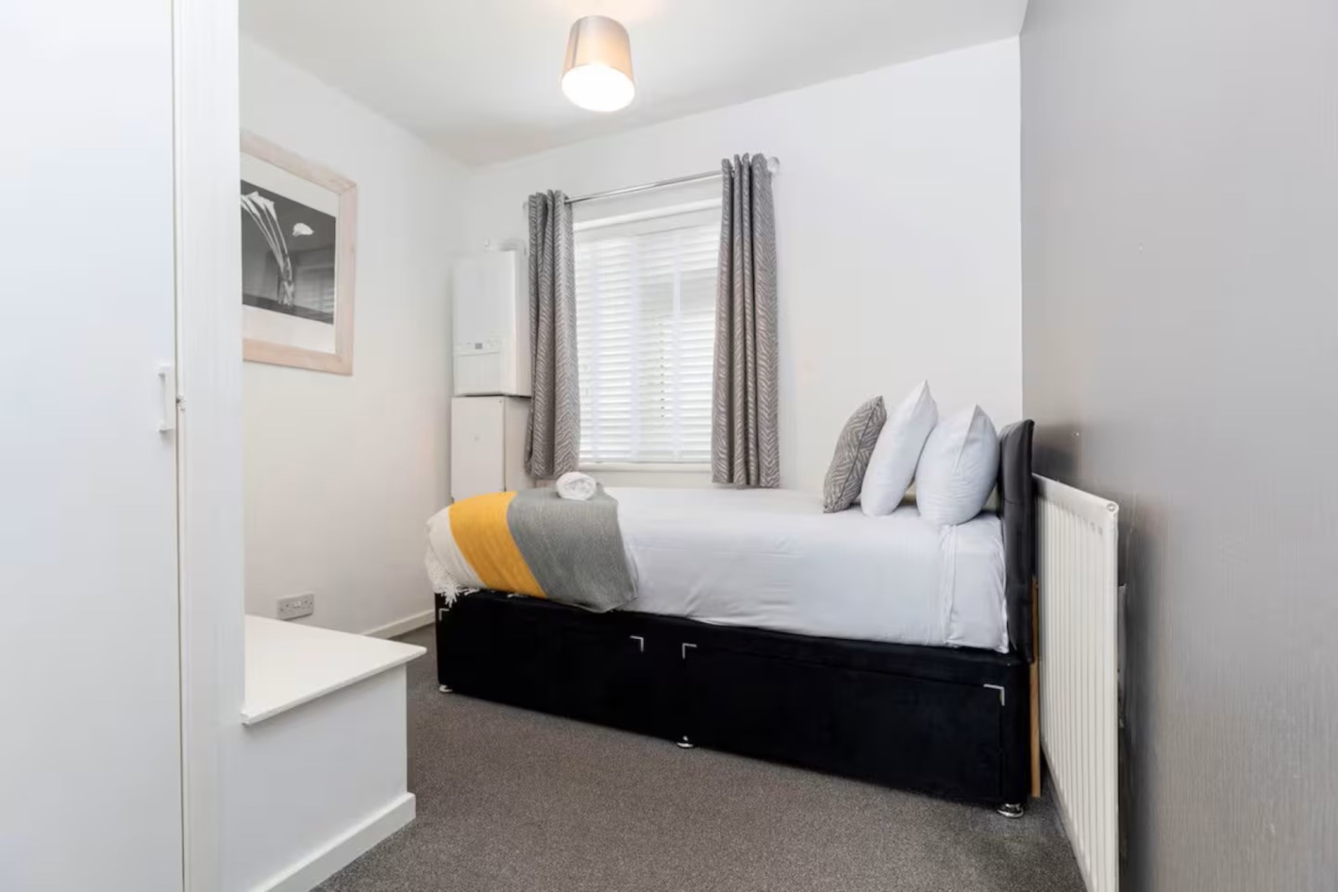 4-bed contractor house in Durham (DH) photo 4