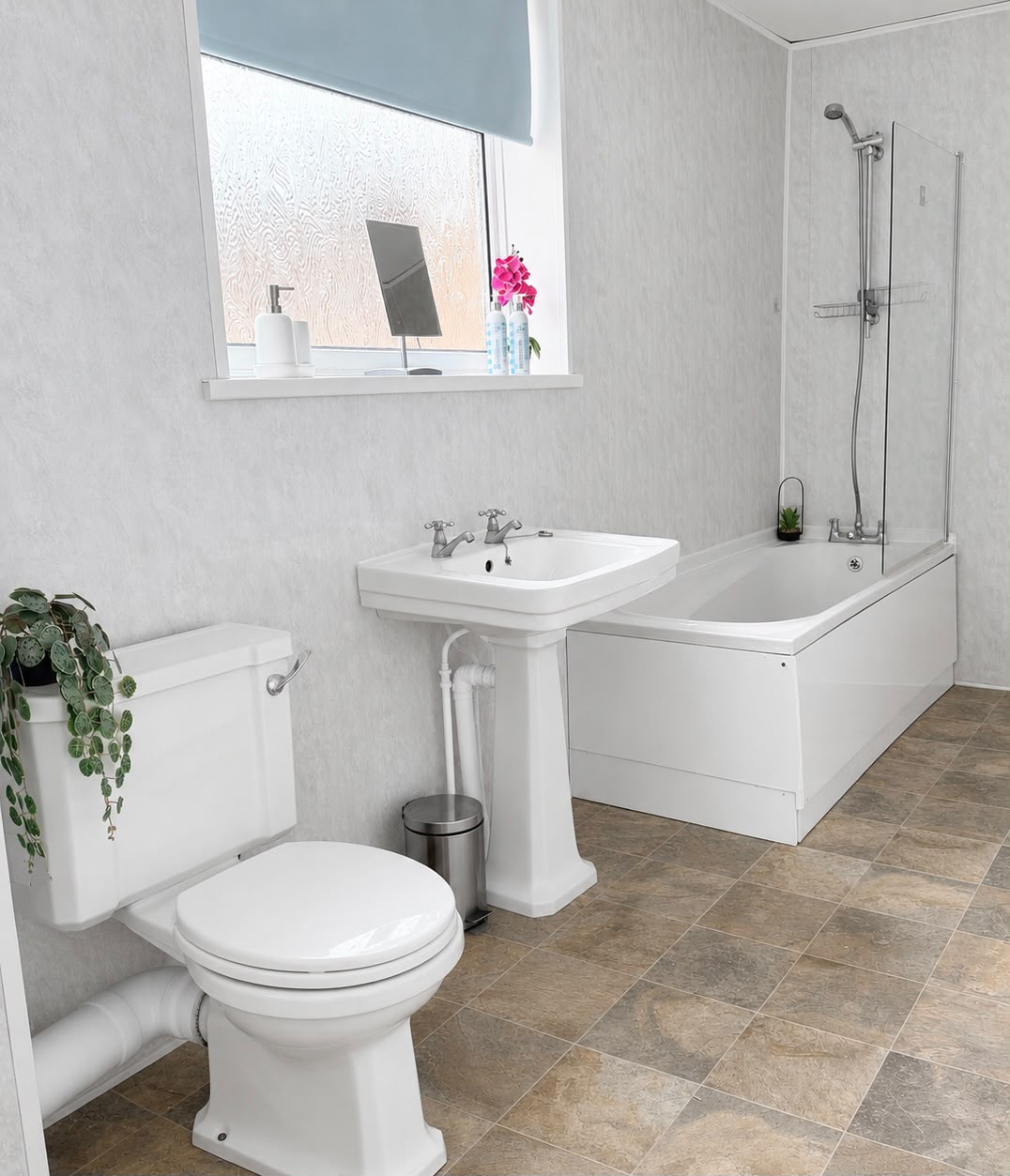 3-bed contractor house in South Shields (NE) photo 10