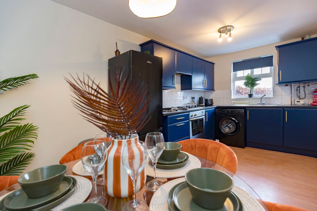 3-bed contractor house in Darlington (DL)