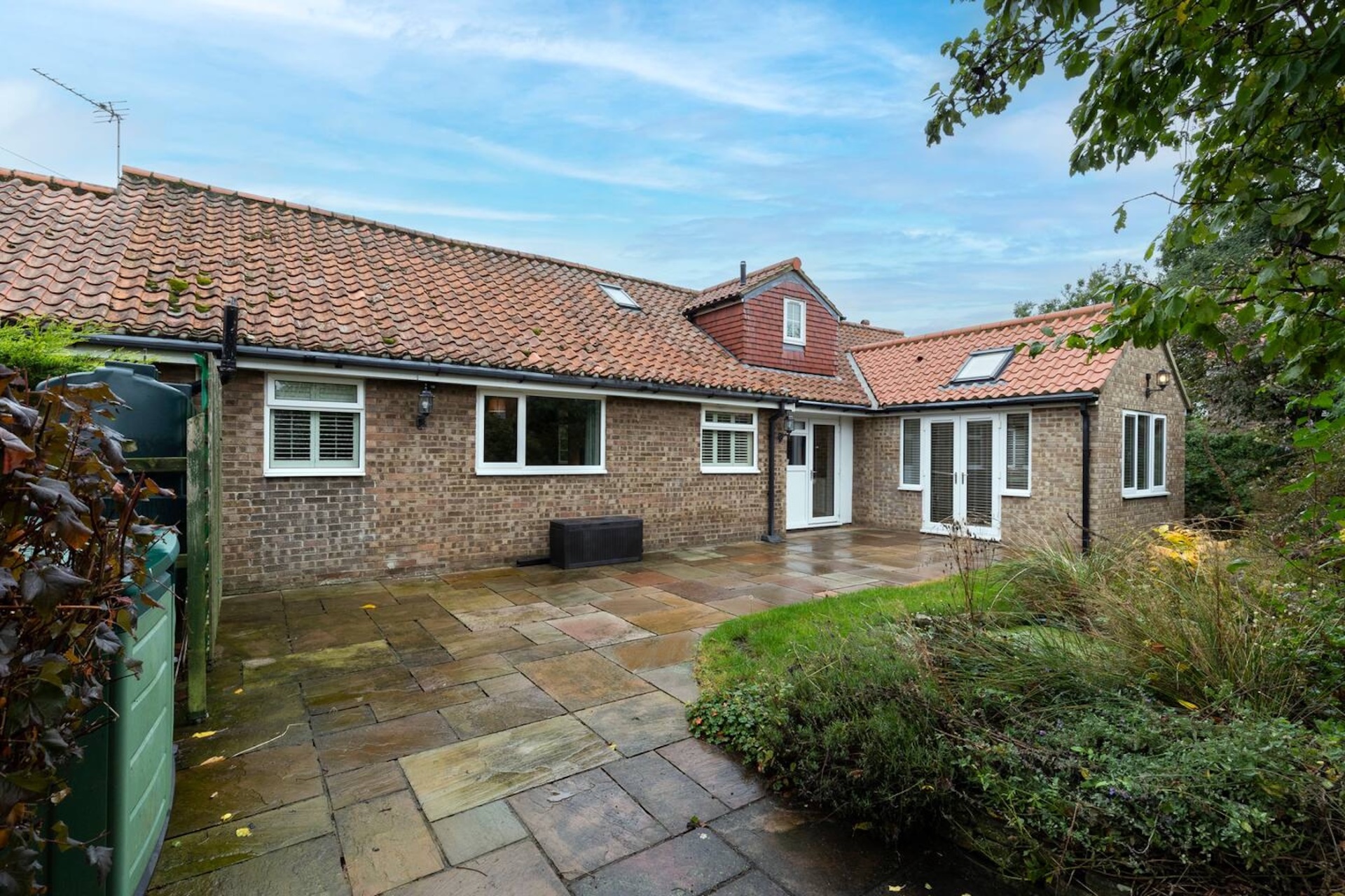 5-bed contractor house in Darlington (DL) photo 8