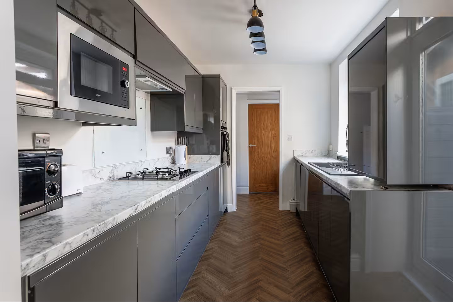 4-bed contractor house in Sunderland (SR) photo 6