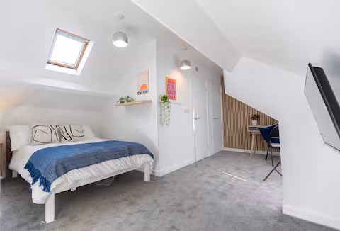 6-bed contractor house in Darlington  (DL) photo 8