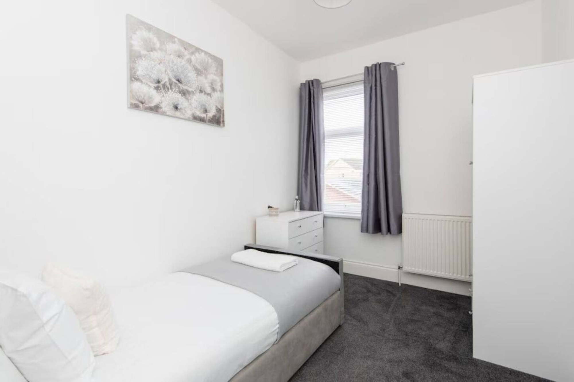 4-bed contractor house in Murton (SR) photo 11