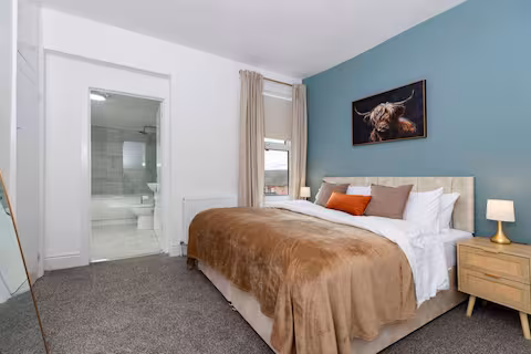 5-bed contractor house in Seaham (SR) photo 4