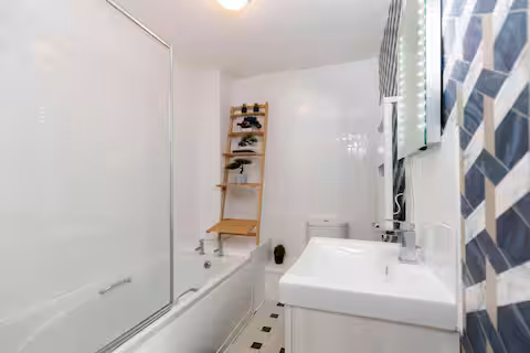 3-bed contractor house in Ushaw Moor (DH)