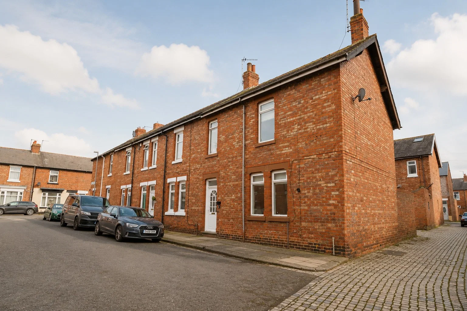 3-bed contractor house in Darlington (DL) photo 9