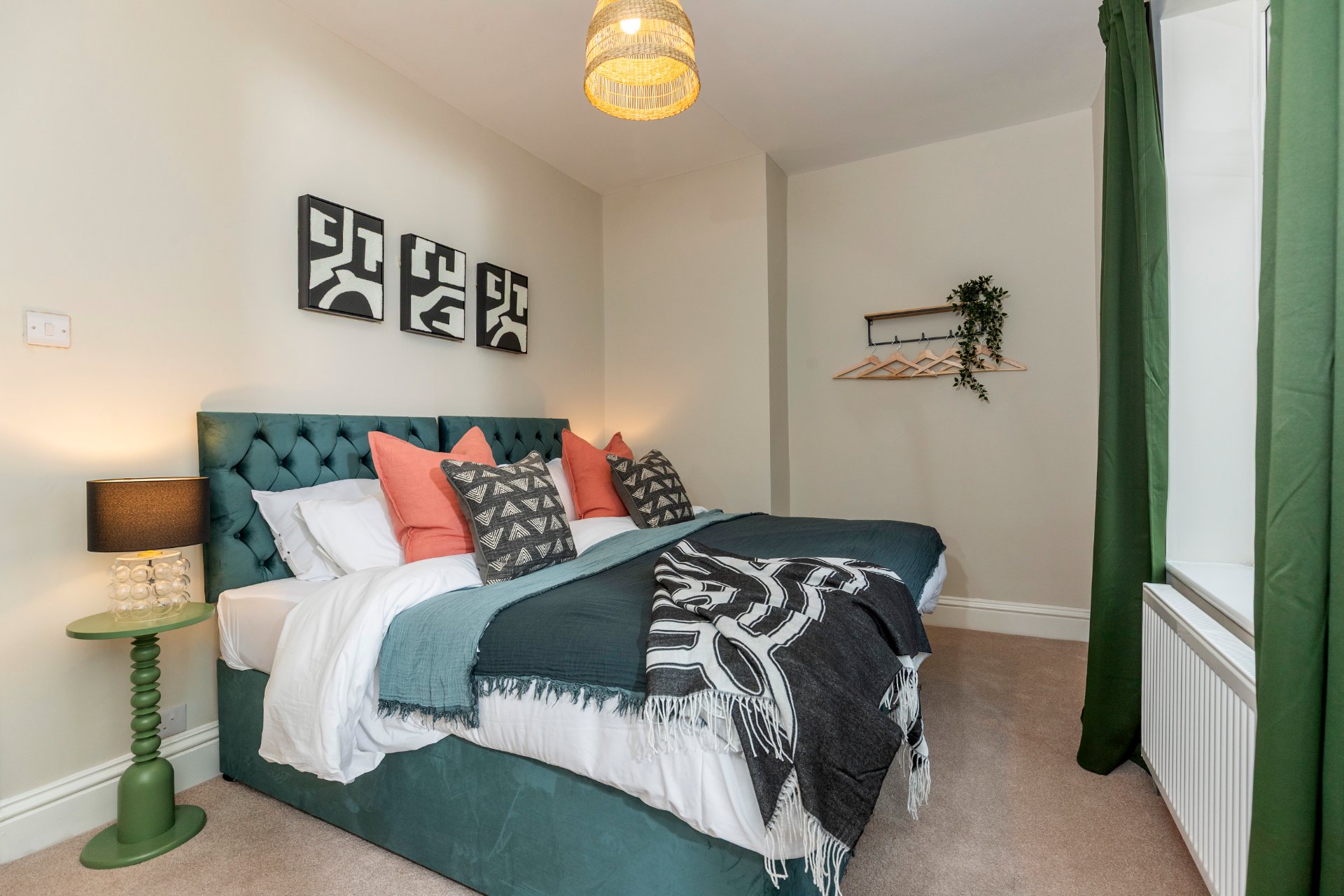 3-bed contractor house in Crawcrook (NE) photo 8