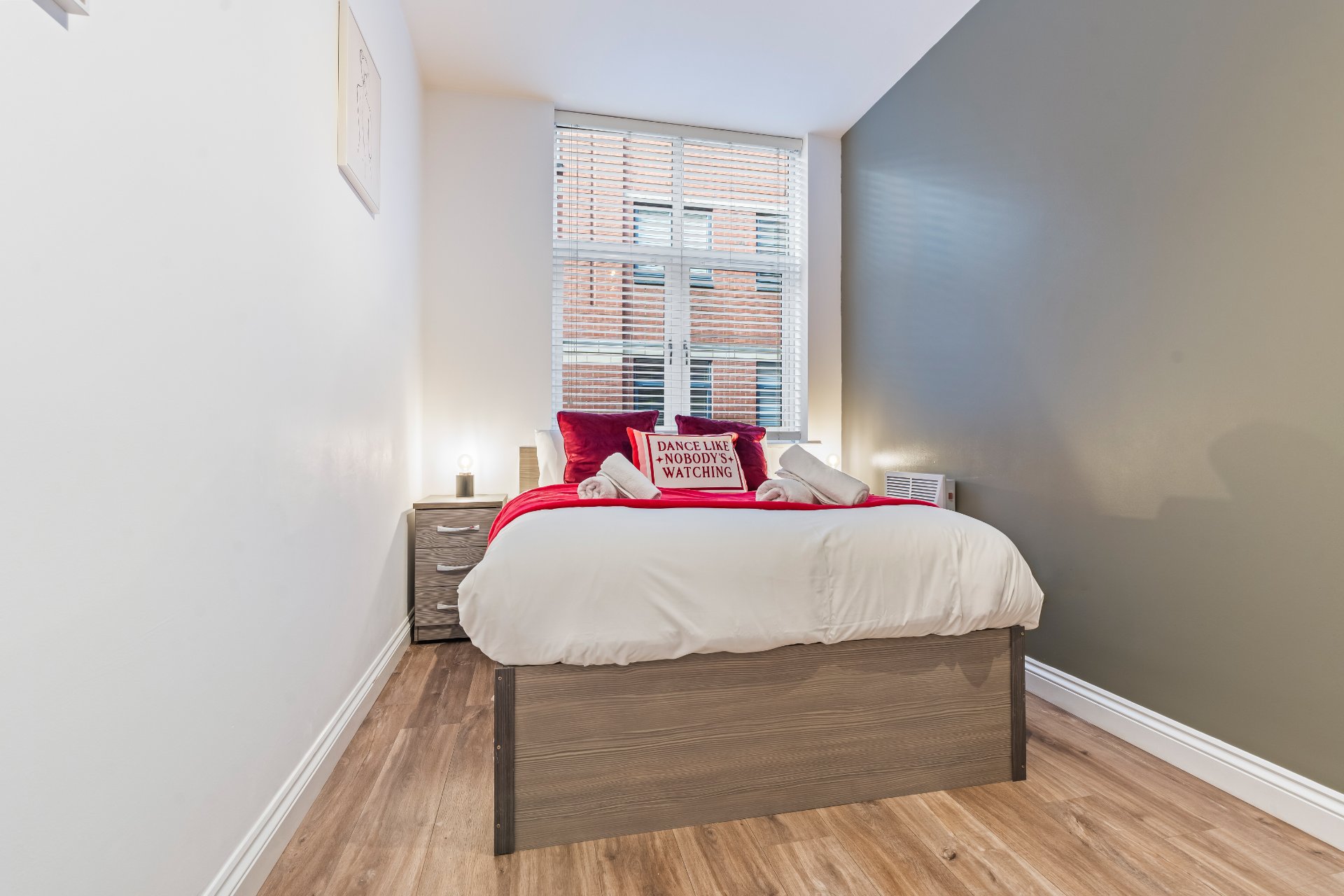2-bed contractor house in Birmingham (B)