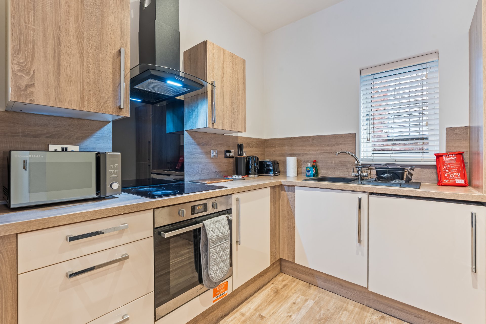 2-bed contractor house in Birmingham (B) photo 7