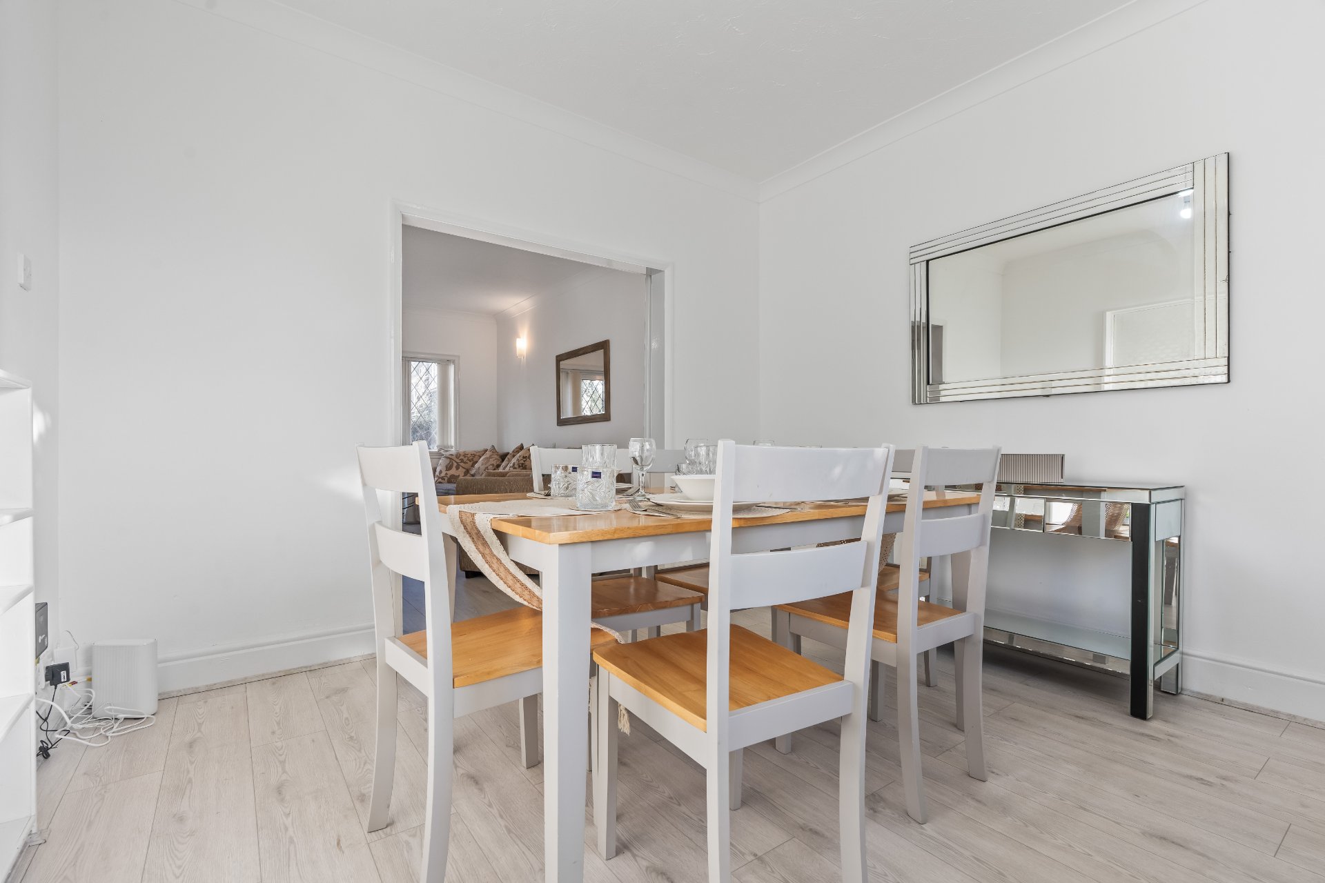3-bed contractor house in Birmingham (B) photo 3
