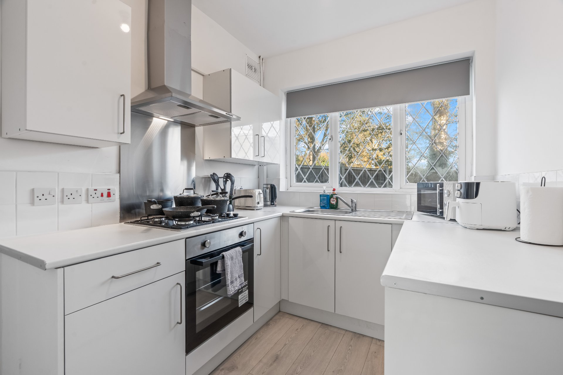 3-bed contractor house in Birmingham (B) photo 5