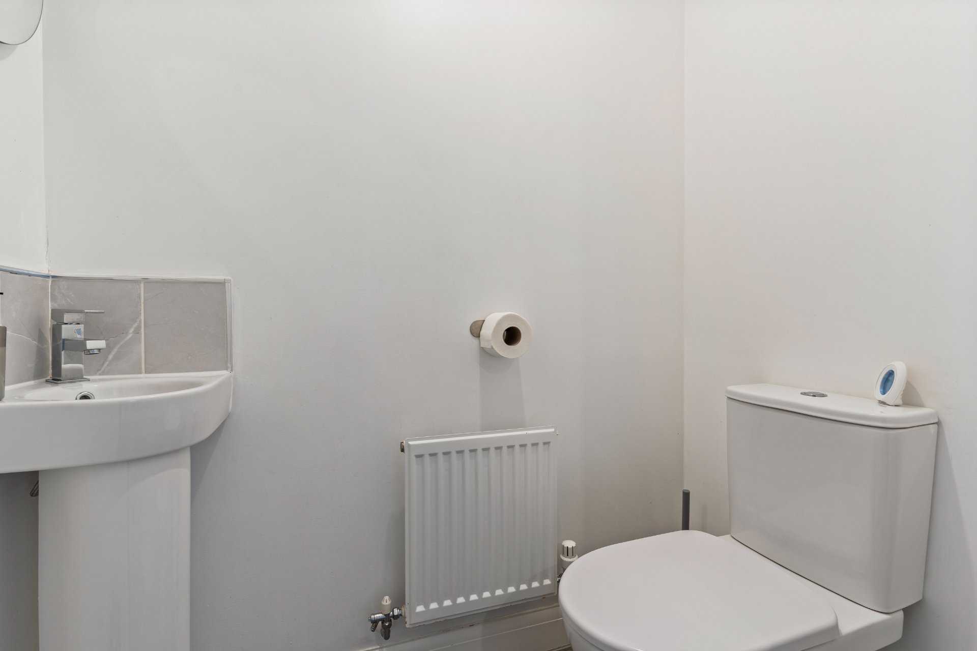 2-bed contractor house in Birmingham (B) photo 4