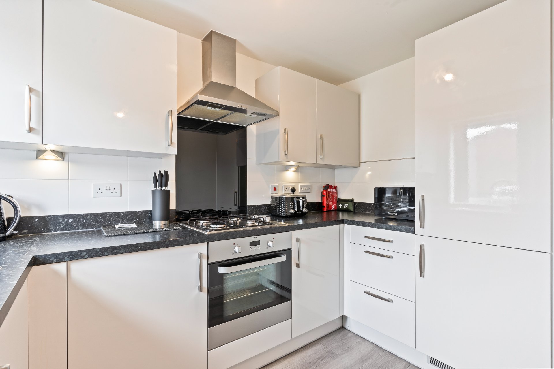 2-bed contractor house in Birmingham (B) photo 6