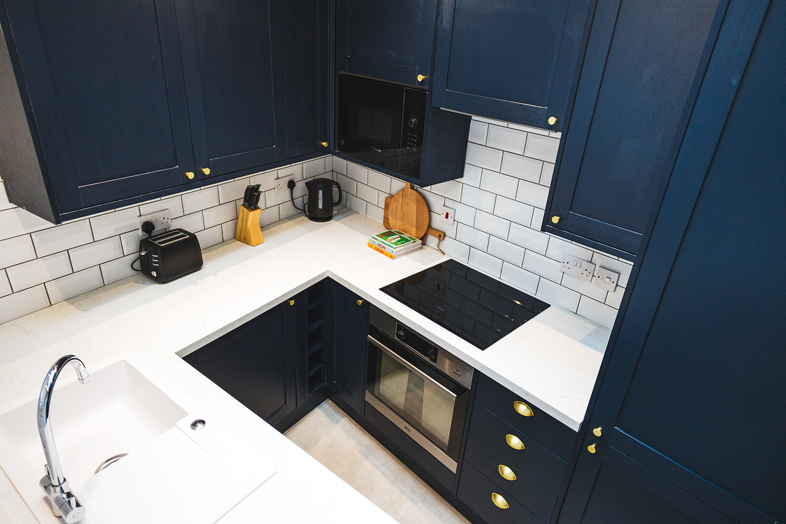 3-bed contractor house in CREWKERNE (TA) photo 11
