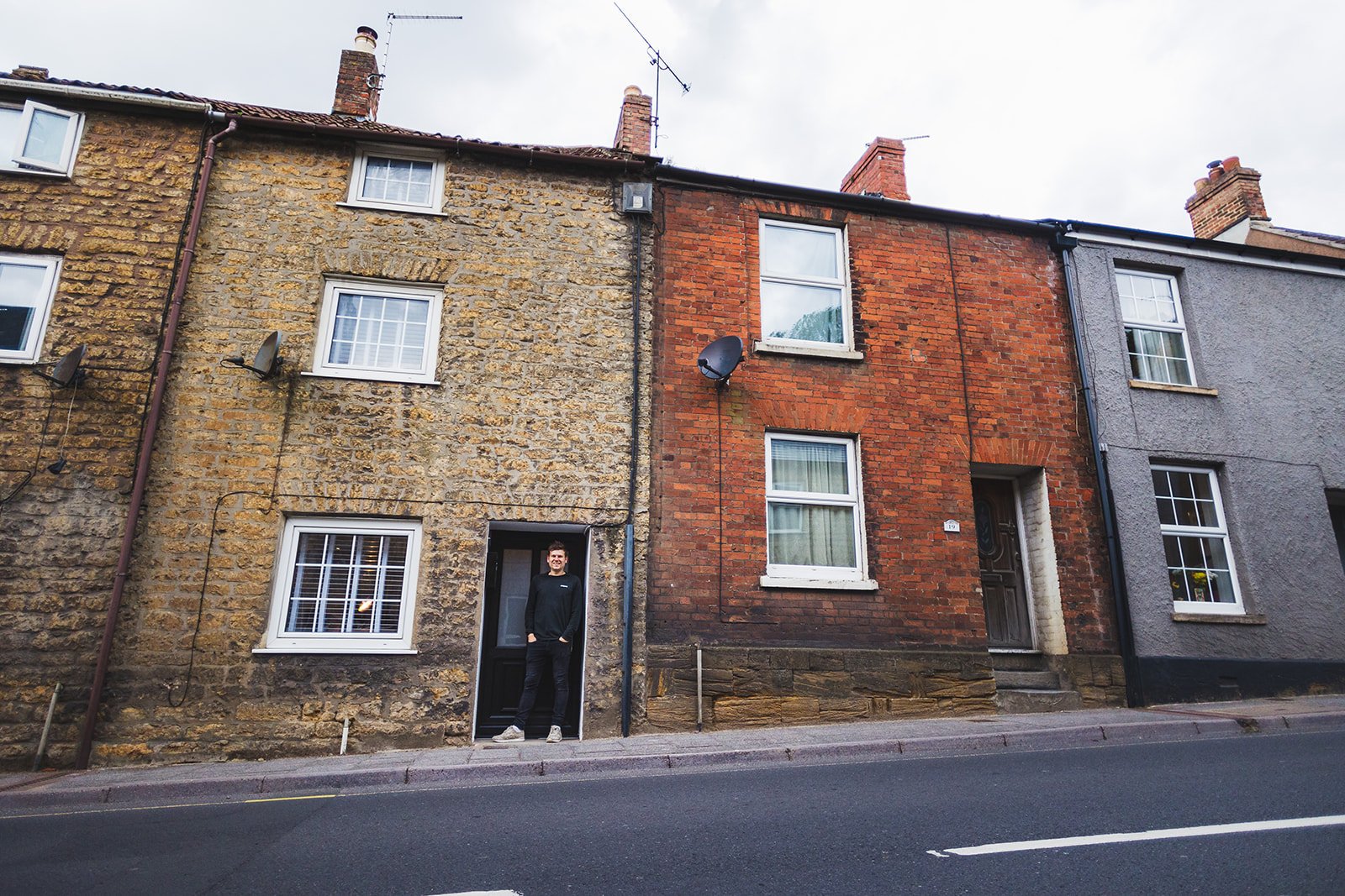 3-bed contractor house in CREWKERNE (TA) photo 12