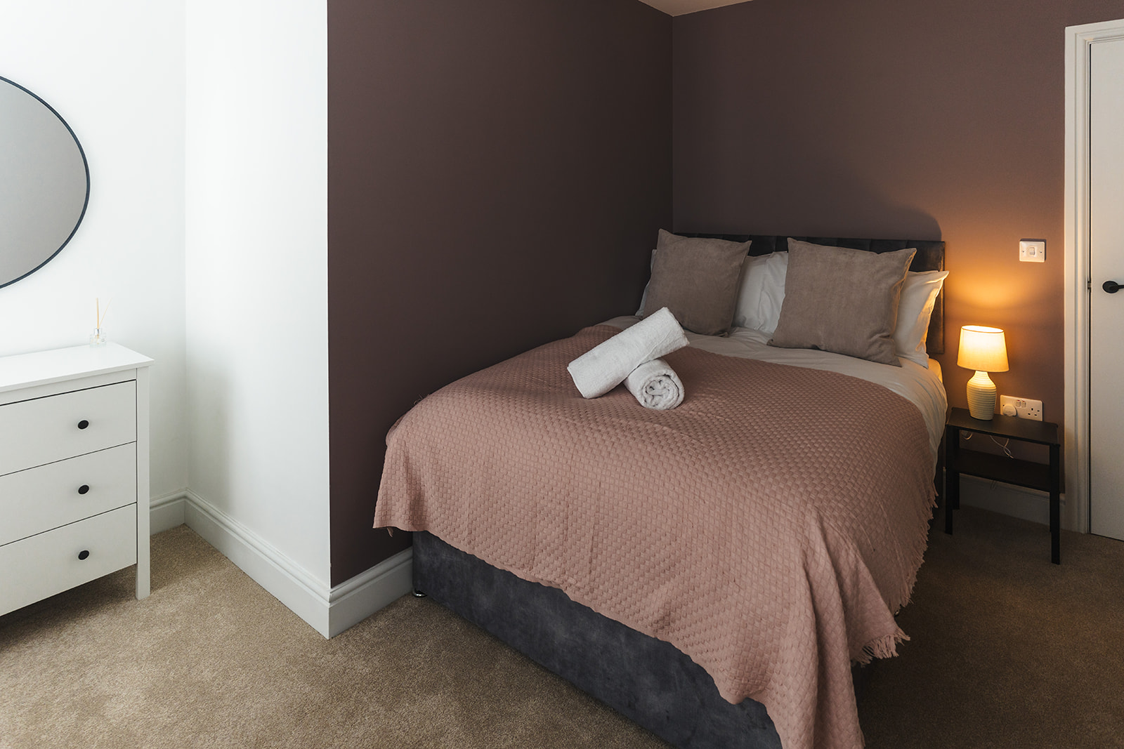 3-bed contractor house in Yeovil (BA) photo 7