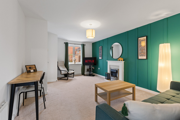 3-bed contractor house in Doncaster (DN)