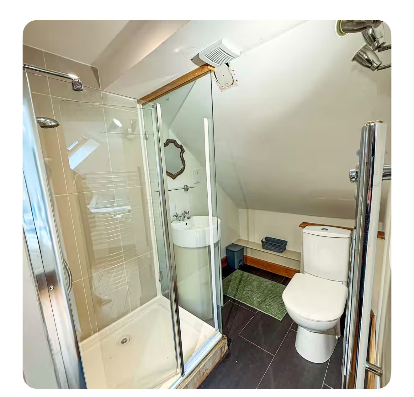 3-bed contractor house in Highbridge (TA) photo 7