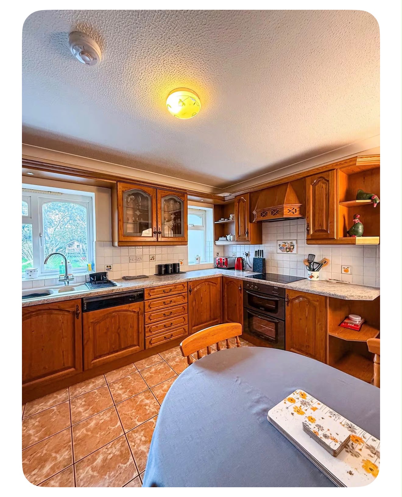 3-bed contractor house in Highbridge  (TA) photo 6