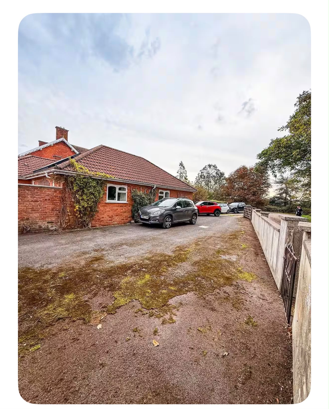 3-bed contractor house in Highbridge  (TA) photo 9